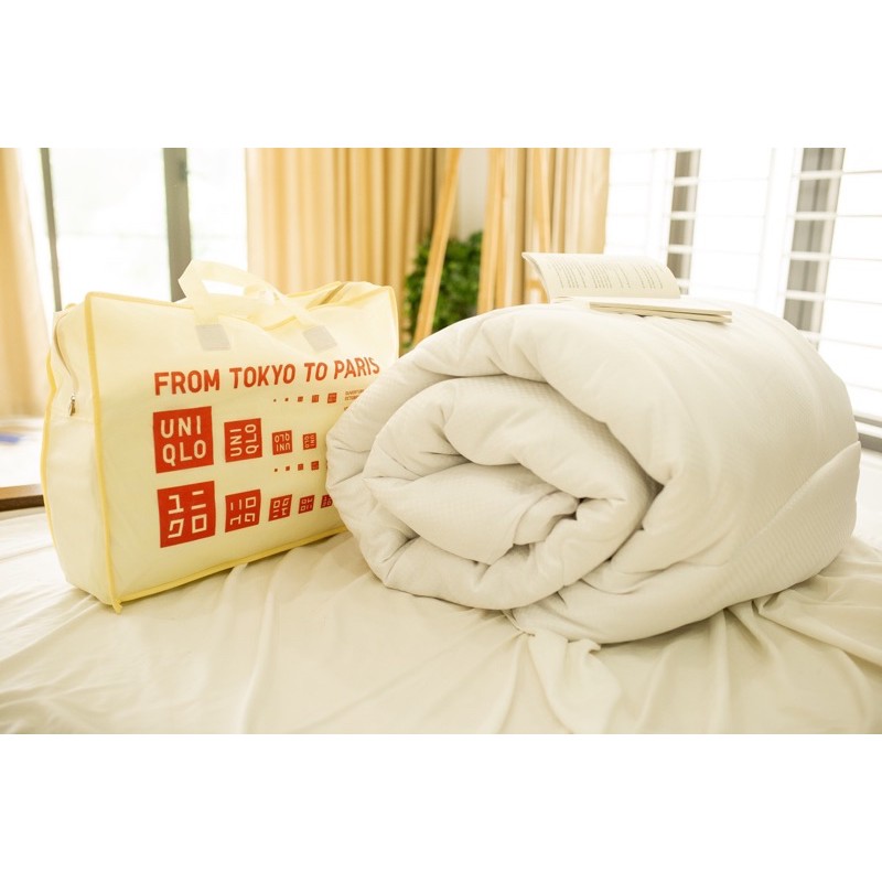 Ruột chăn tấm uniqlo