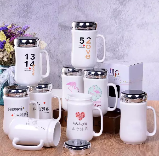 LY SỨ NẮP GƯƠNG SOI CÓ QUAI 400ML ( GIAO NGẪU NHIÊN )