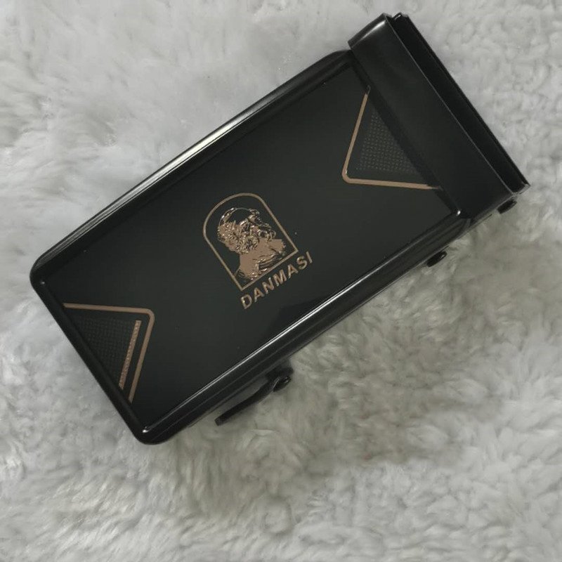 Thắt Lưng Nam AROTI Khóa Tự Động Chất Da Đẹp Cao Cấp Rất Đơn Giản,Sang Trọng Dây Nịt Có Màu Nâu Và Đen-Giao Mặt Ngẫu Nhiên TLXA-LZ11