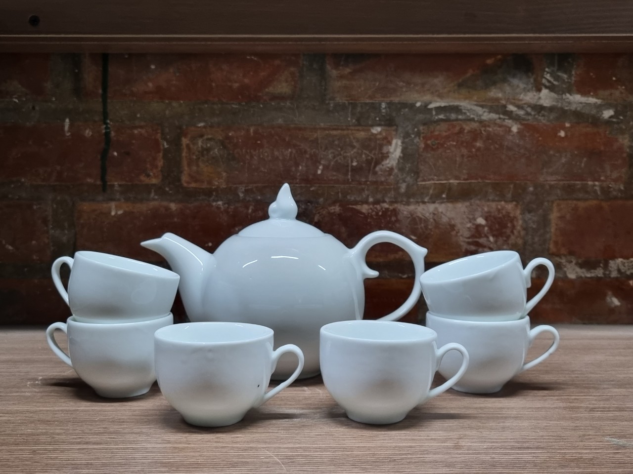 Bộ trà/bộ ấm chén trắng, hàng bình dân, đủ đĩa kê, dung tích ấm 500ml