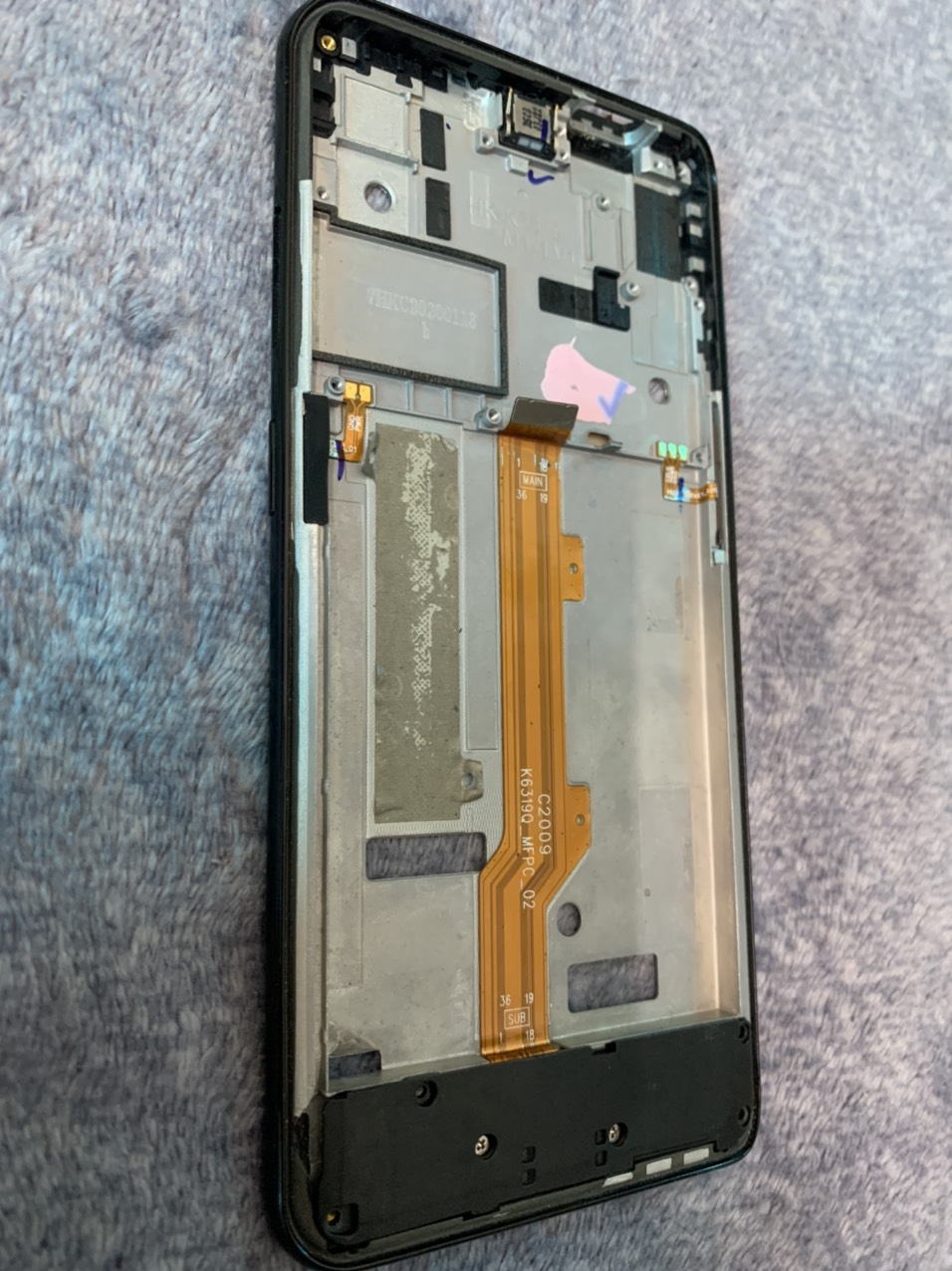 Sườn vsmart active 3