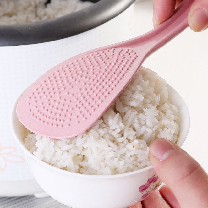 Muỗng xới cơm chống dính