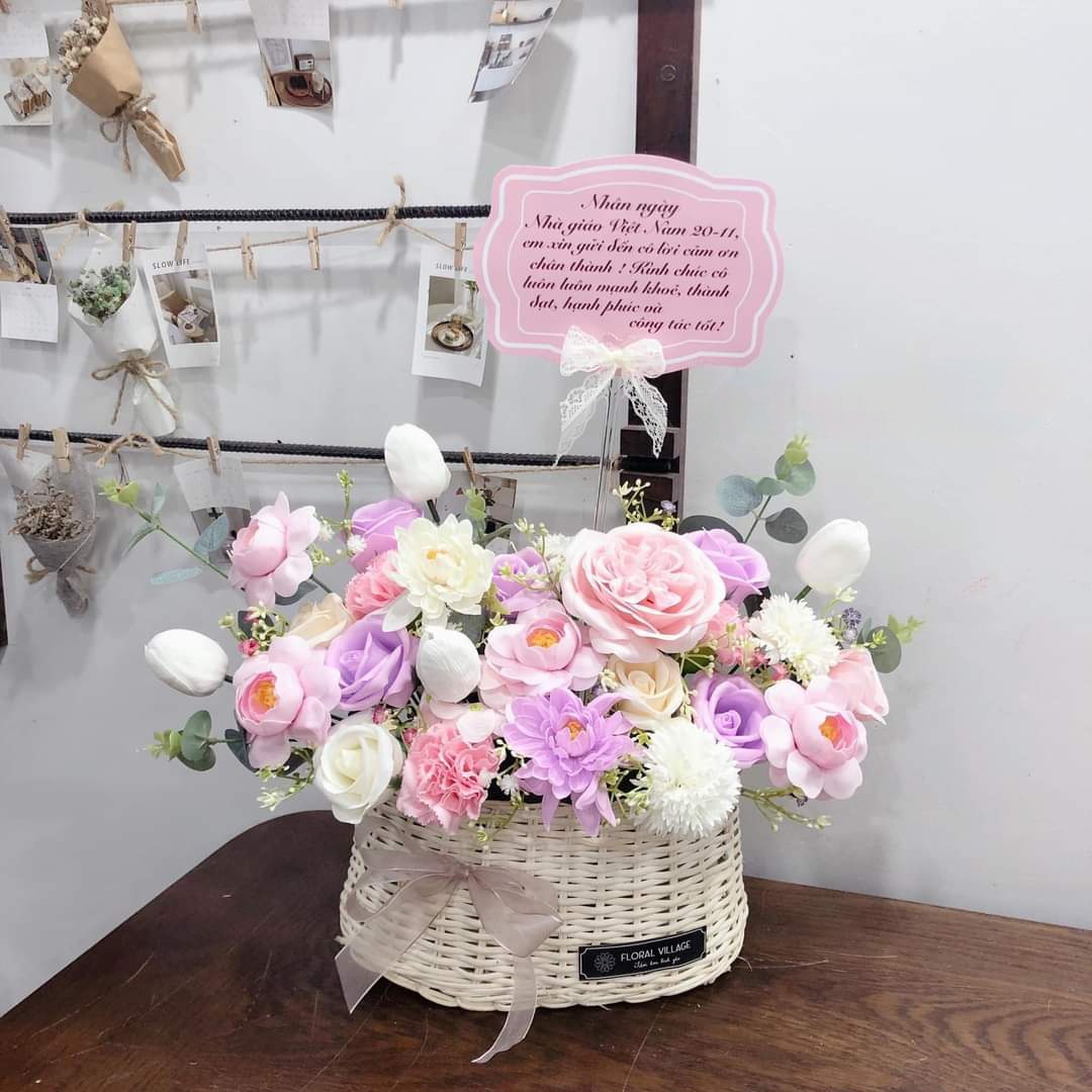 Lẵng hoa sáp thơm phom Hàn siêu xinh Ms 350