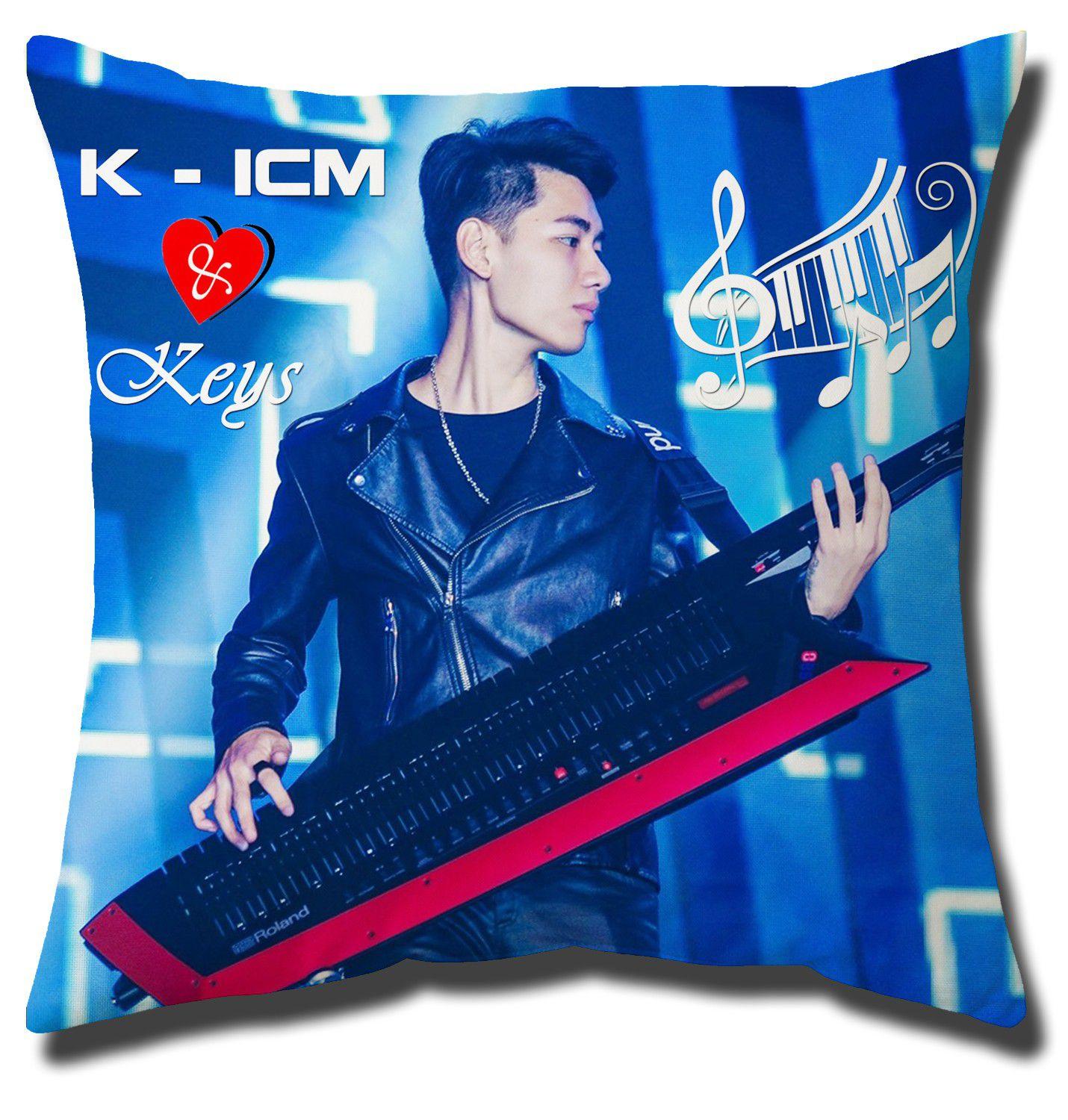 Vỏ gối vuông trang trí phòng khách đẹp tuyệt vời -  vỏ gối vuông 45x45cm - vỏ gối thiết kế in hình thần tượng ca sĩ K-ICM