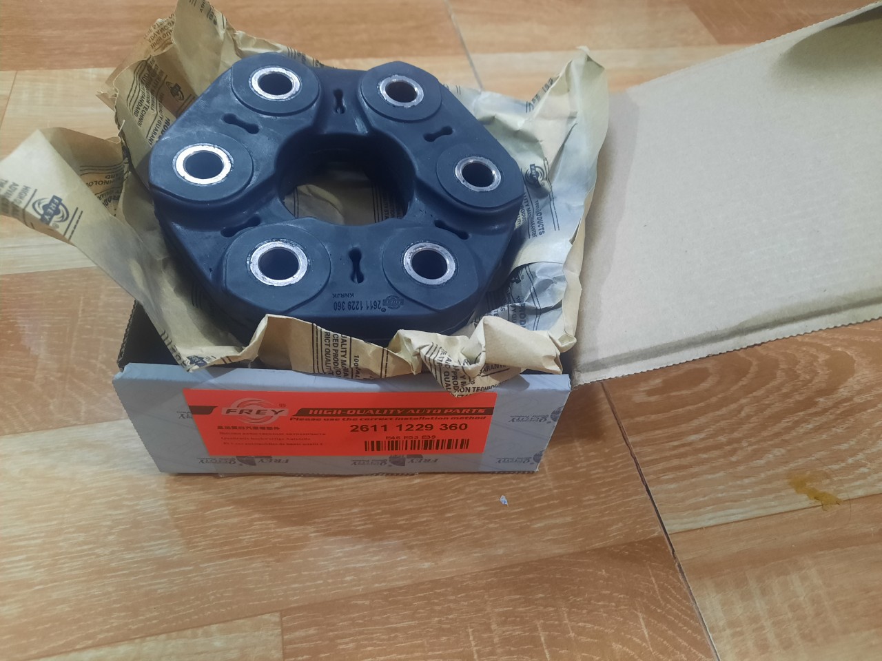 [HCM]Cao su láp BMW 318i 325i E46 BMW 525i E39 BMW X5 E53 mã 26111229360
