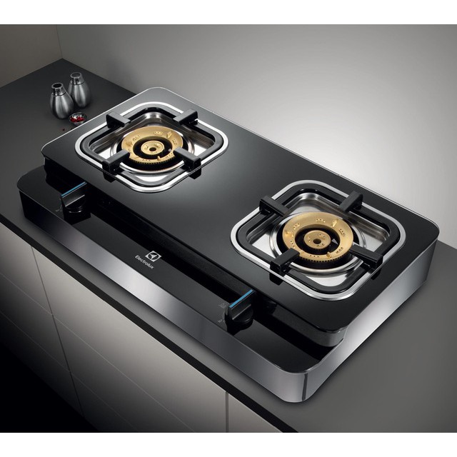 Bếp gas Electrolux ETG729GKTR Hàng trưng bày mới 98% BH 24 THÁNG Đầu đốt đồng thau,mạnh, bền.Có đầu hâm tiết kiệm gas,có ngắt gas tự động