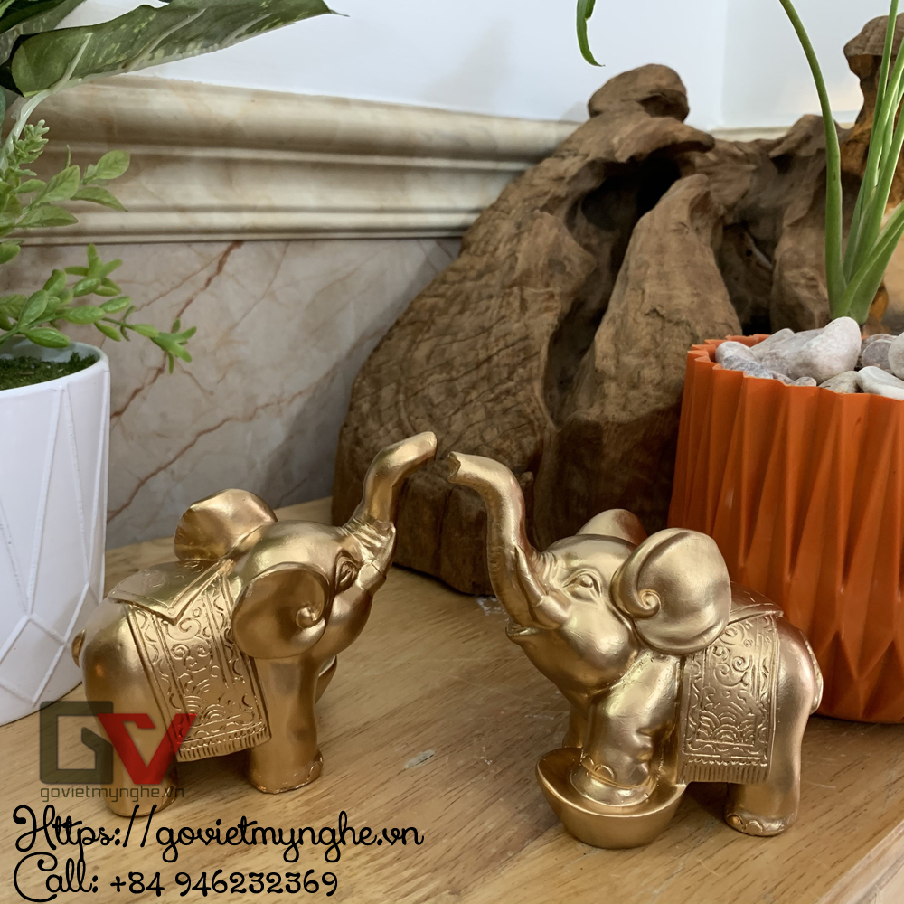 [HCM]Combo 2 Tượng voi đá trang trí phong thủy dáng voi đạp thỏi vàng chiêu giữ tài lộc - Cao 11cm - Màu Nhũ Đồng