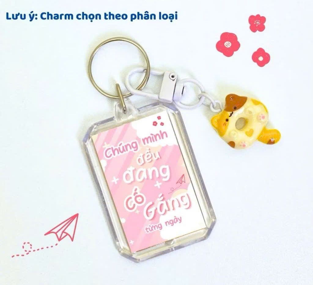 Keychains with Cute, Meaningful Printed Letters - 4