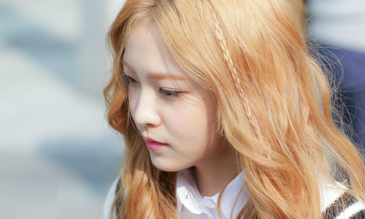 Kem Thuốc Nhuộm Tóc Màu Vàng Đồng Rất Sáng Ánh Cam 9.43 Very Light Golden Copper Blonde Hair Dye Cream