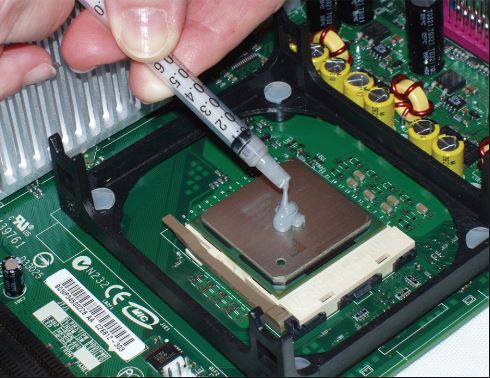 Dịch vụ tra keo dán thermal lại mọi loại vga cam kết giảm nhiệt tối đa hơn hẳn MX4 tràn lan FAKE trên mạng . AE hà nội mang qua em. Xa gửi bưu điện. UY tín Đảm bảo từ 2017 VOZ rồi nhé bà con. Giá 260,000 Đồng*Miễn phí vận chuyển