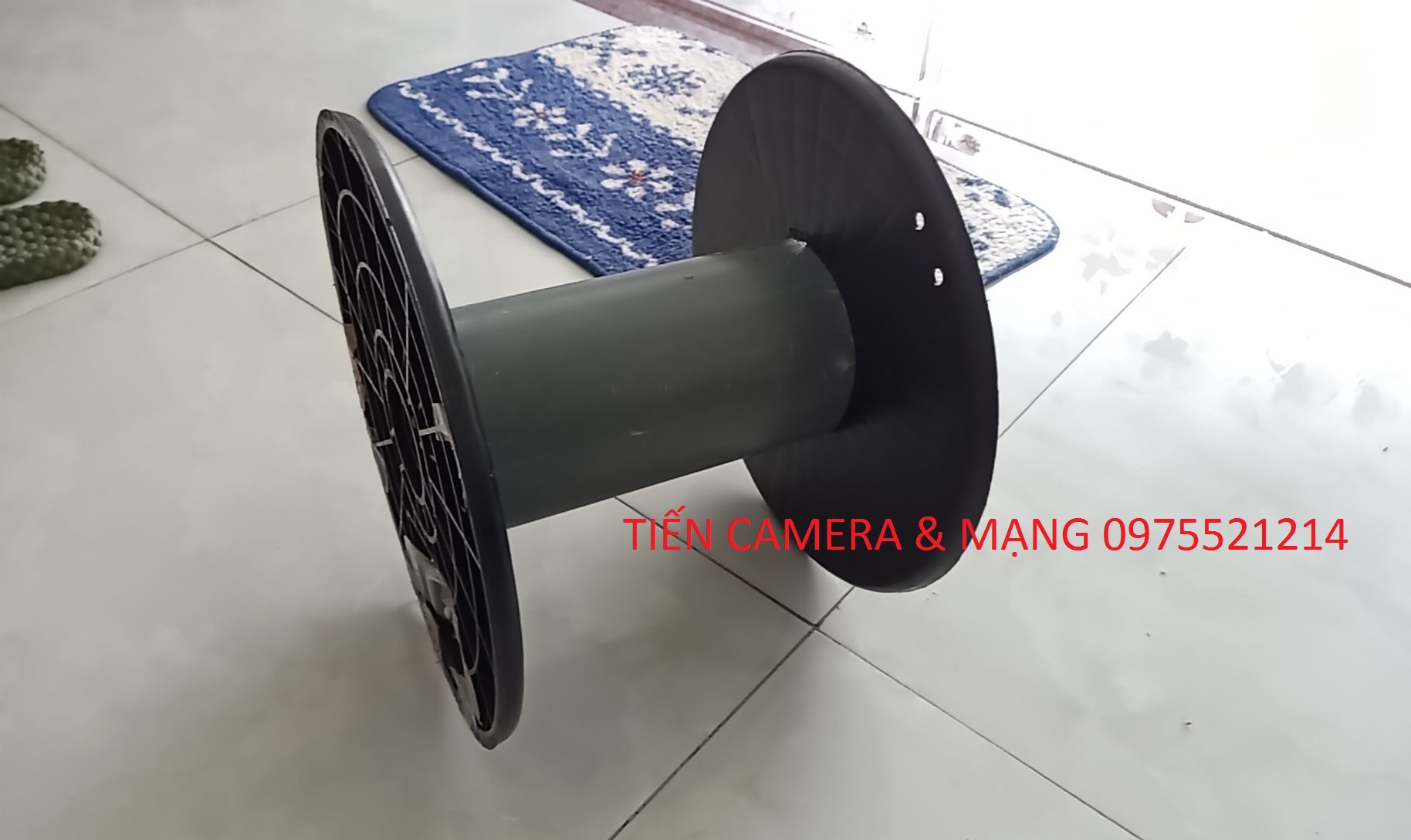 490m hoặc gần 500m dây cáp quang bấm sẵn 2 đầu, có video test trước khi gửi.