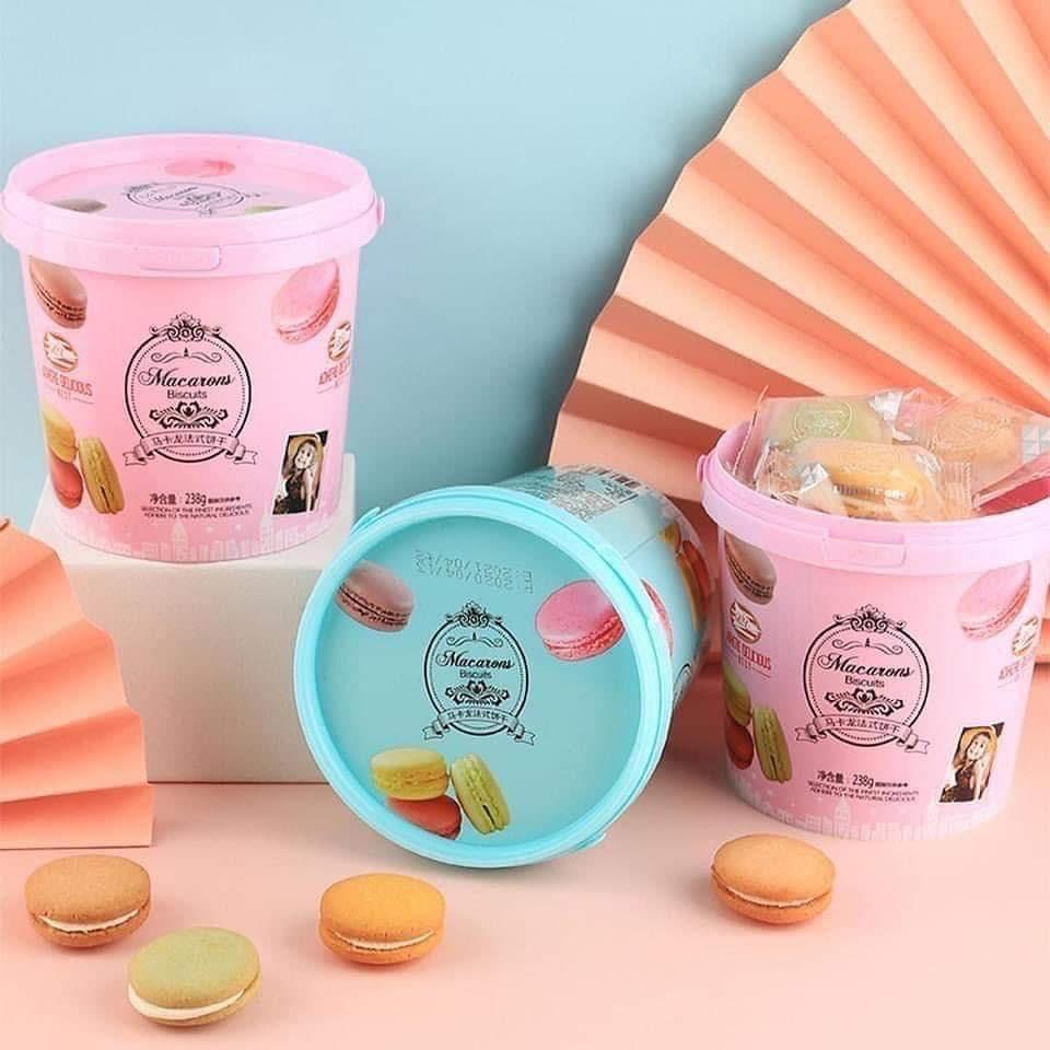 BÁNH QUY MACARON TRONG XÔ HOT TREND 238G