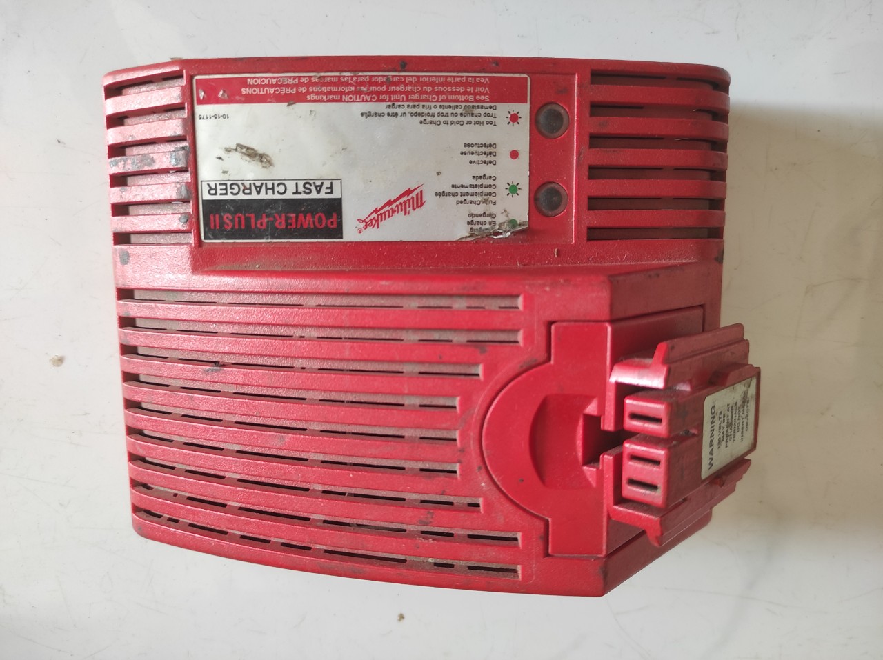 Xạc pin máy vít, máy khoan bãi Nhật 7,2v-24v