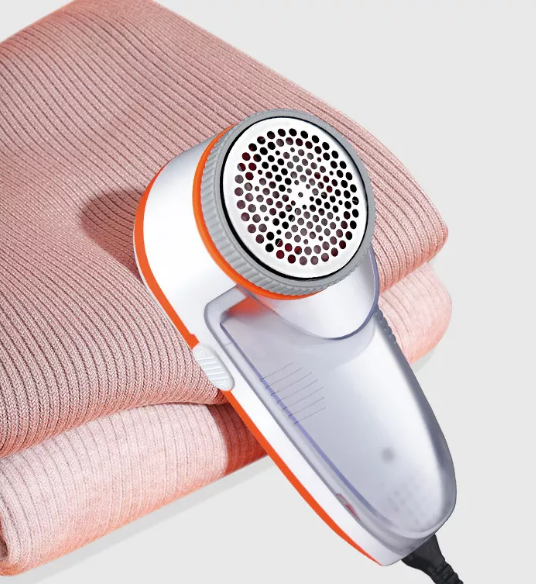 Máy cắt lông xù quần áo, chăn thảm mini cầm tay pin sạc tiện dụng máy cắt lông xù kemei km-241 cao cấp