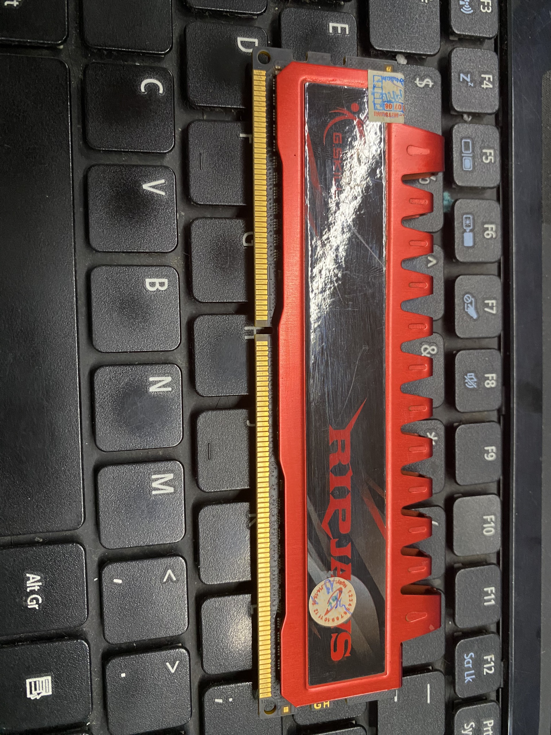Ram pc ddr3 gskill 4g tản nhiệt busss 1600