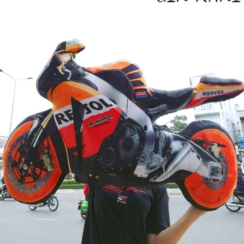 GỐI ÔM HÌNH XE ĐUA SIZE LỚN NHẤT GẤU BÔNG HÌNH CHIẾC XE MOTO VẢI NHUNG MỀM MỊN ẢNH THẬT