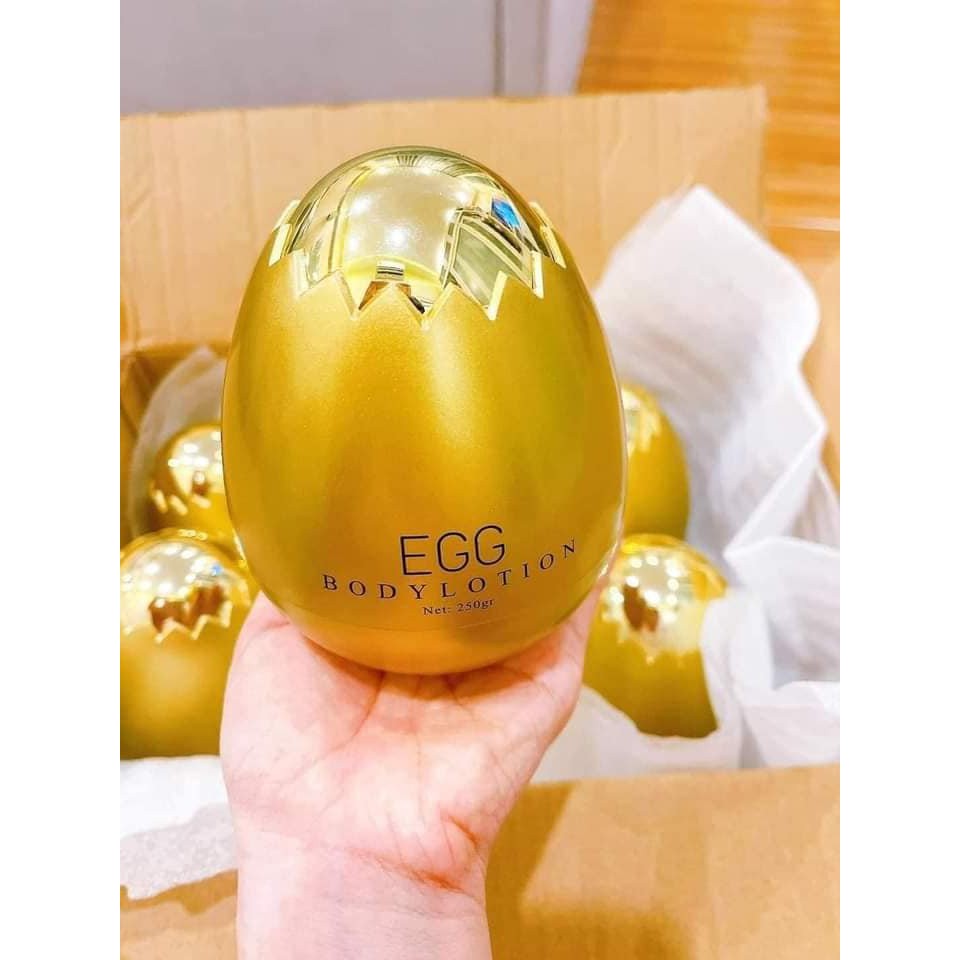 Kem body trứng vàng queenie skin - body lotion egg tặng kèm huyết thanh kích trắng