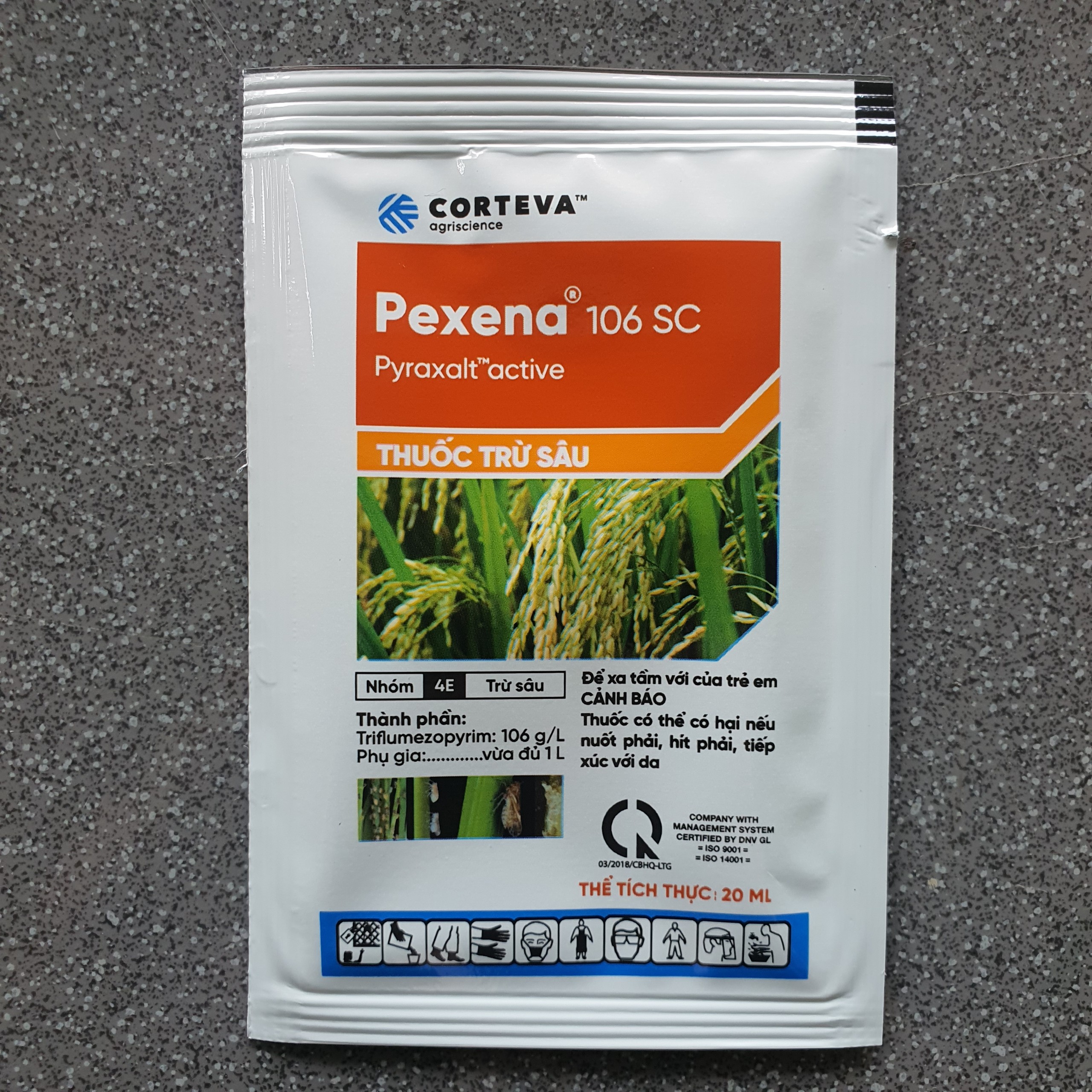 1 Gói Thuốc trừ sâu Dupont Pexena 106SC 20ml (Có code trên gói )