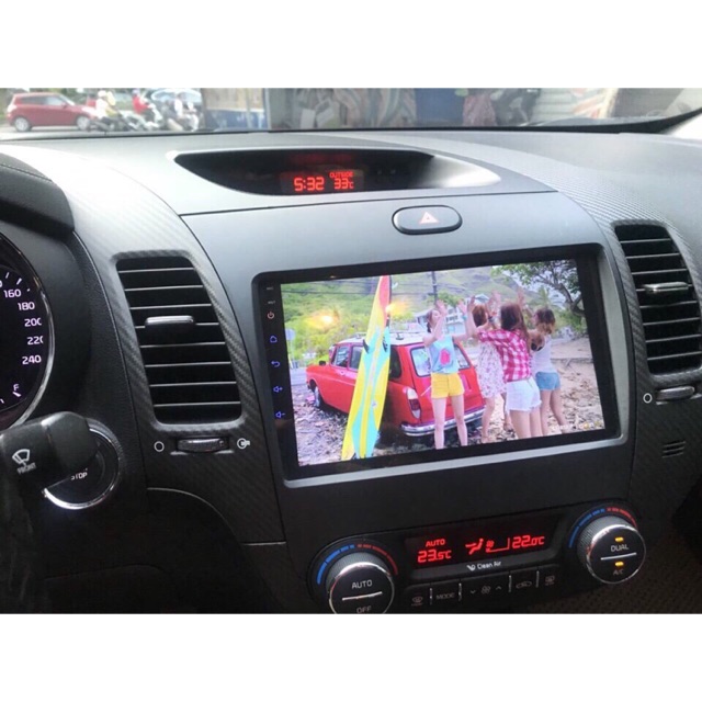 Màn hình android lắp sim 4G cho xe KIA CERATO ( K3 )  2014,2015,2016,2017,2018, RAM 2G ROM 32G HOẶC WIFI, IPS chống chói, kính cường lực 2.5D, có DSP âm ly, màn hình tích hợp sẵn bản đồ NAVITEL, YOTUBE ẩn, SHOP UY TÍN 166