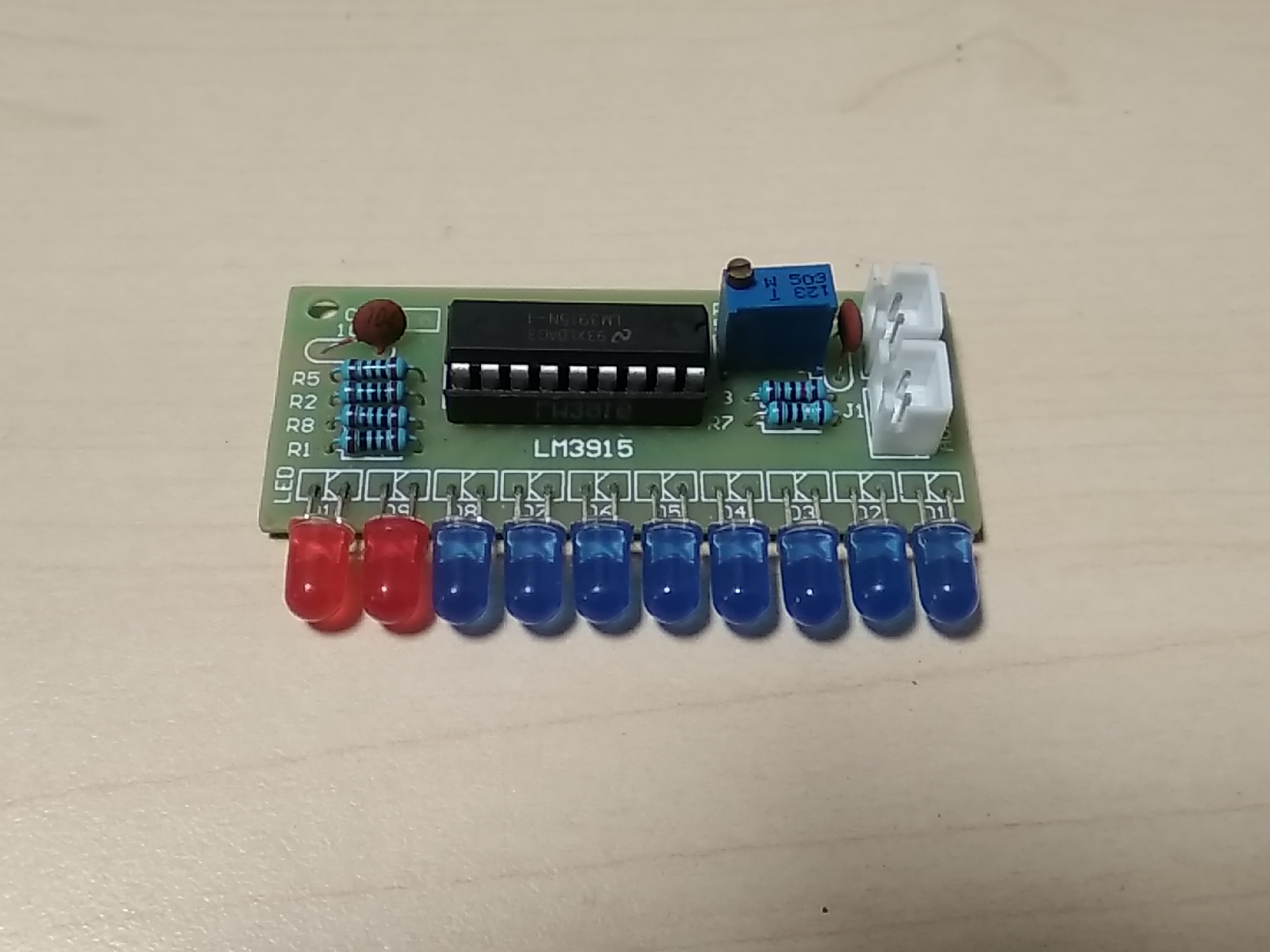 Mạch led nháy theo nhạc 10 led lm3915 1 kênh