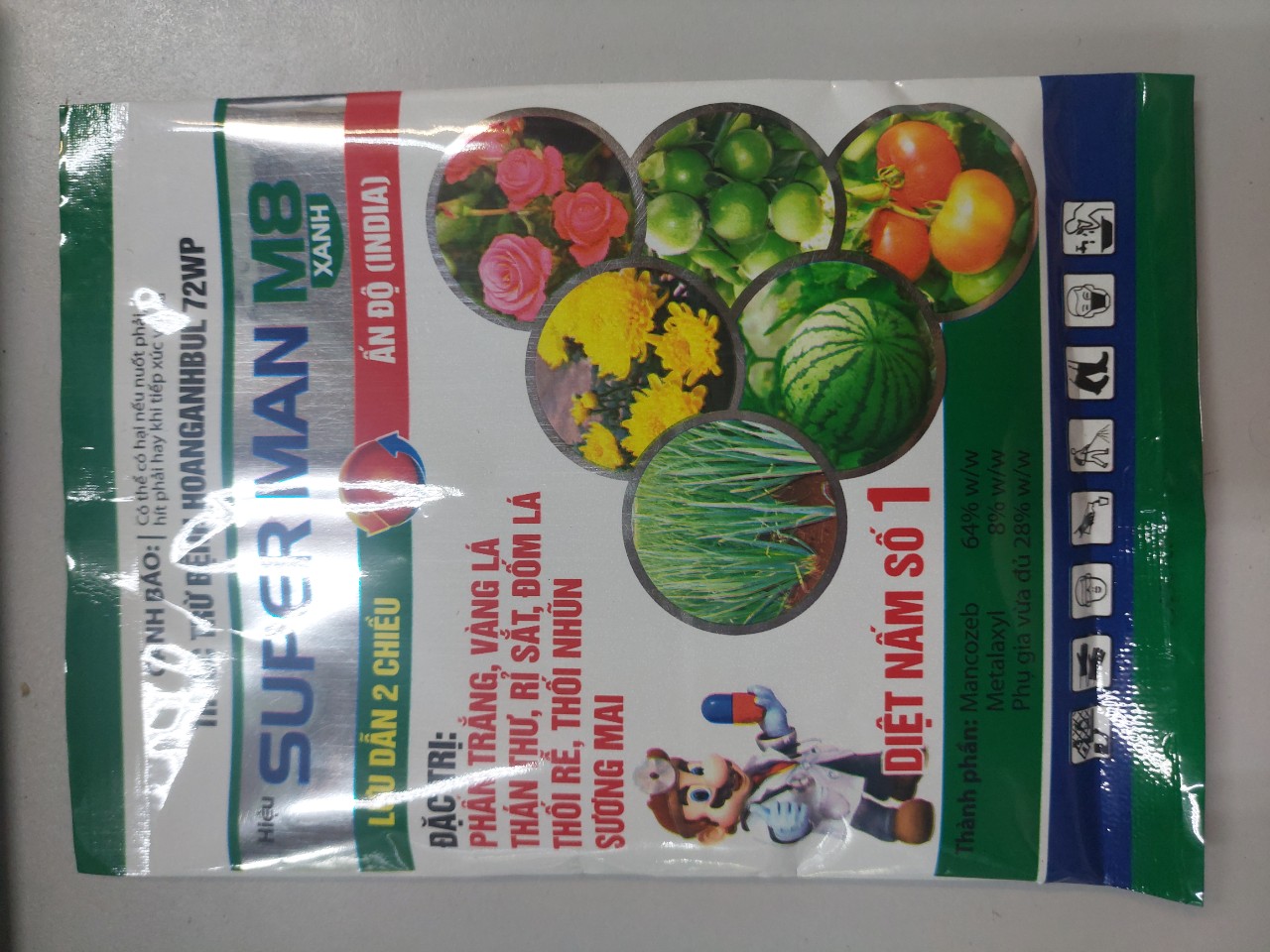 thuoc-tru-benh-super-man-m8-xanh-an-do-sieu-tru-phan-trang-vang-la-than-thu-ri-sat-thoi-nhun-nghet-re-goi-45gr-2 thuoc-tru-benh-super-man-m8-xanh-an-do-sieu-tru-phan-trang-vang-la-than-thu-ri-sat-thoi-nhun-nghet-re-goi-45gr-2