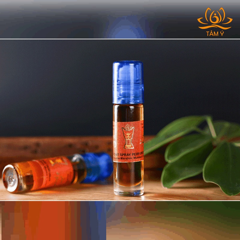 Tinh dầu gỗ đàn hương gattar oud ấn độ lọ 8ml
