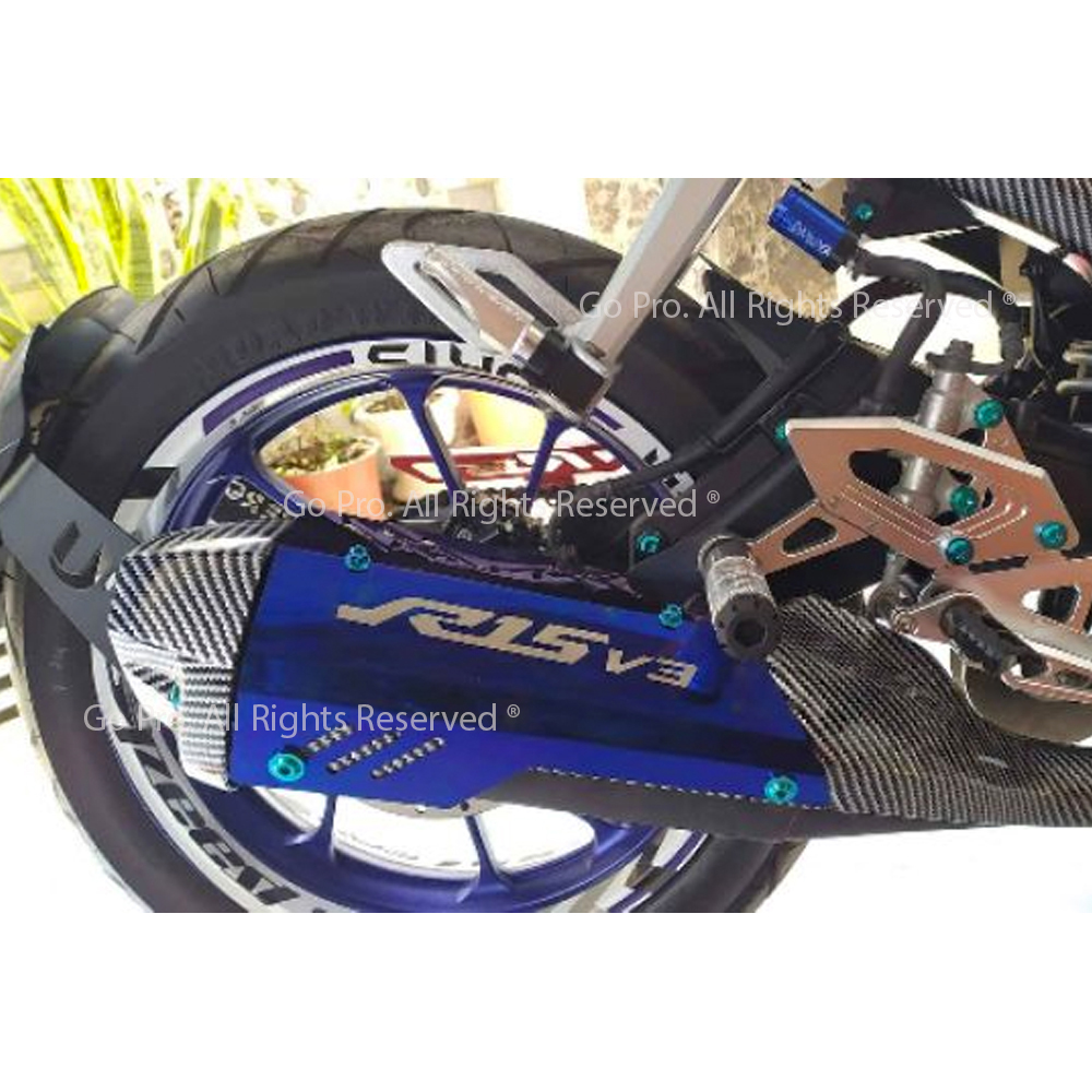 Che pô yamaha r15 v3 titan