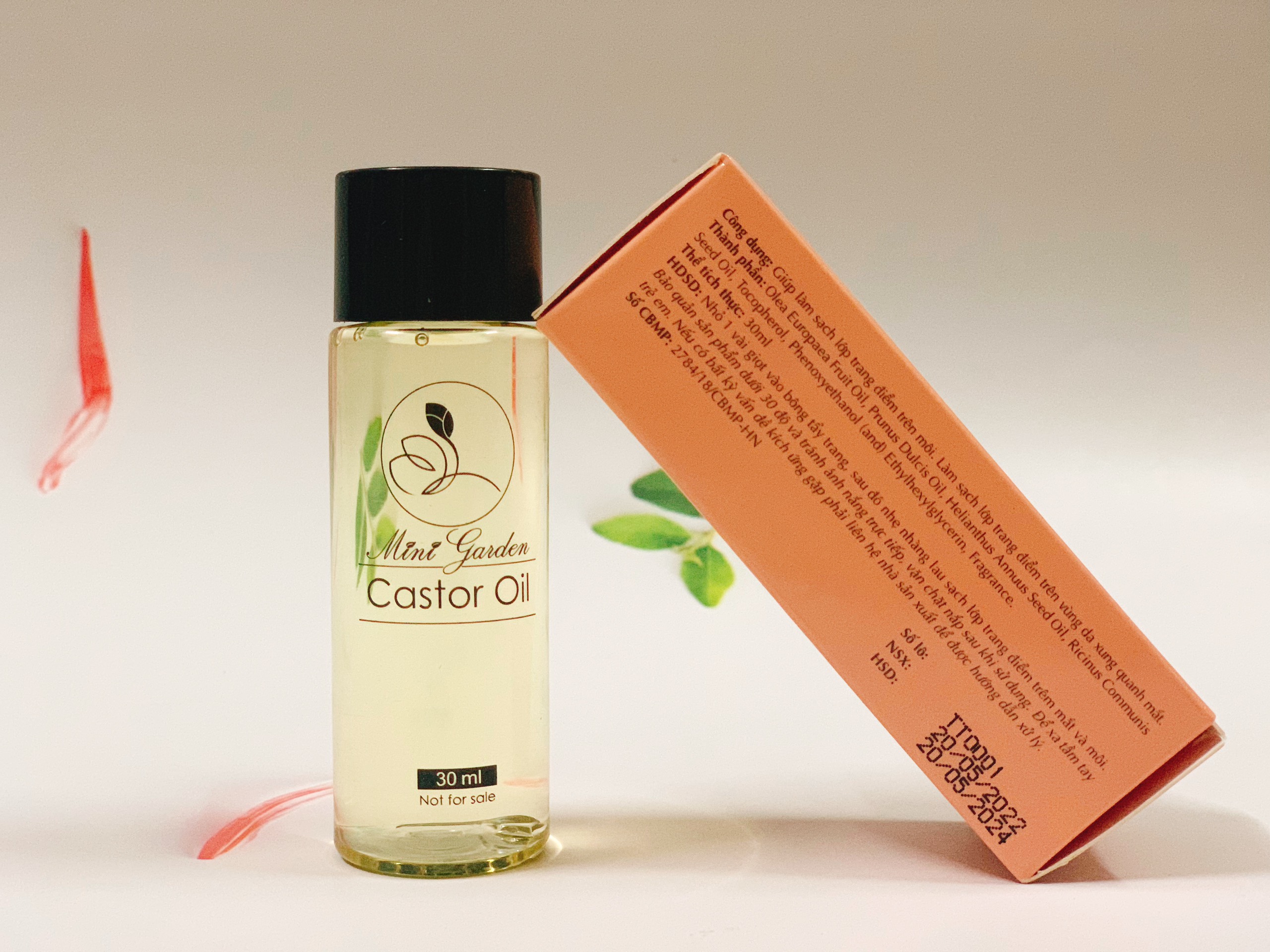 Dầu tẩy trang mắt môi mini garden 30ml