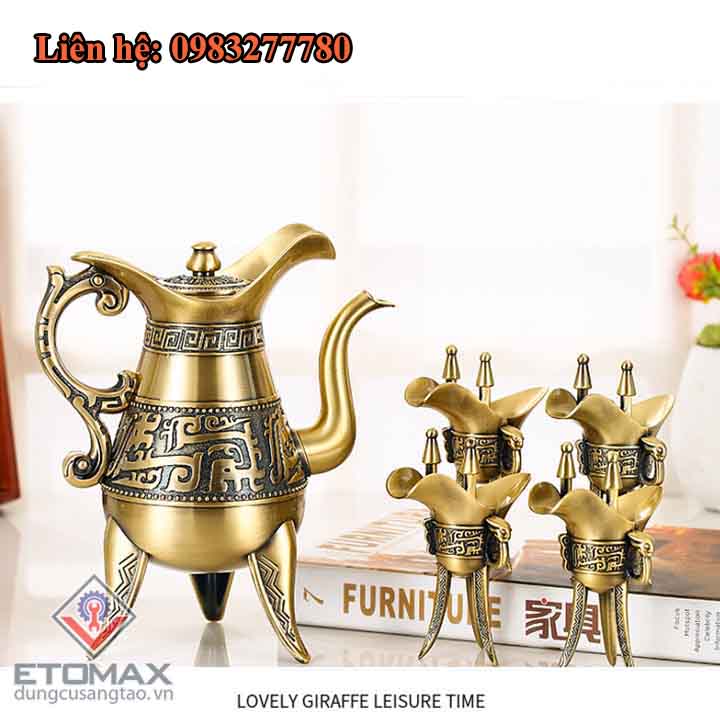 Bộ bình và ly rượu đồng ba chân thời cổ Trung Quốc -Hàng Chính Hãng-BH Bộ bình và ly rượu đồng ba chân thời cổ Trung Quốc -Hàng Chính Hãng-BH
