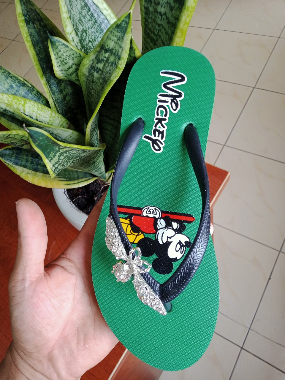 [HCM]Dép kẹp ngón đính charm đá hình ong lấp lánh