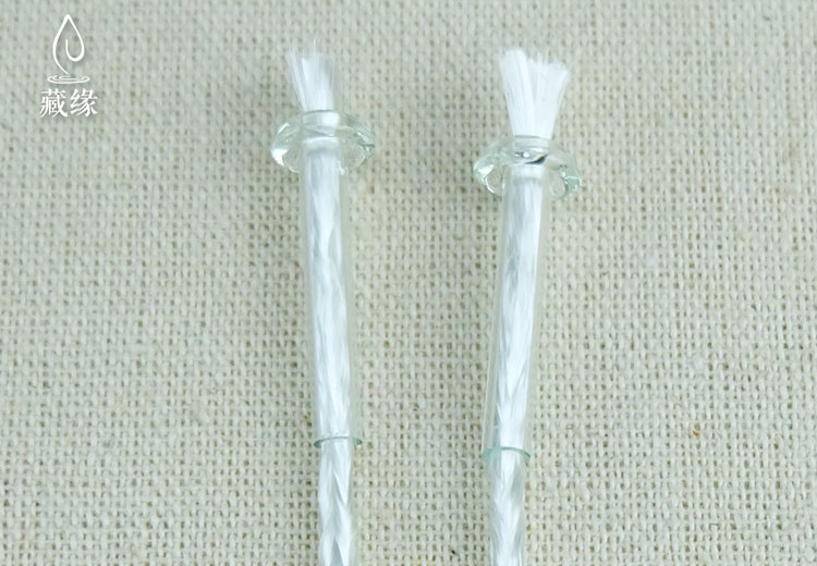 Bấc Đèn thay thế cho các loại đèn bấc hoa sen, đèn dầu bấc Phật (Gồm Sợi bấc dài 18cm và ống thủy tinh)