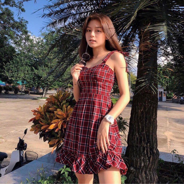 Đầm caro vai nơ xòe nhẹ đuôi cá mariko dress