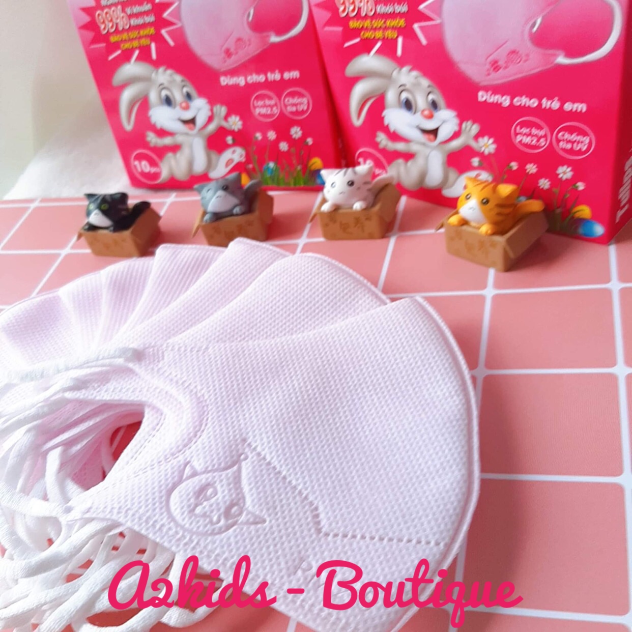 [HCM][Dùng cho bé 6 tháng - 6 tuổi] Hộp 10 cái khẩu trang 3D Mask Tulips 3 lớp cho bé sản xuất theo công nghệ Nhật Bản có màu hồng và xanh [Safety mask for Kids]