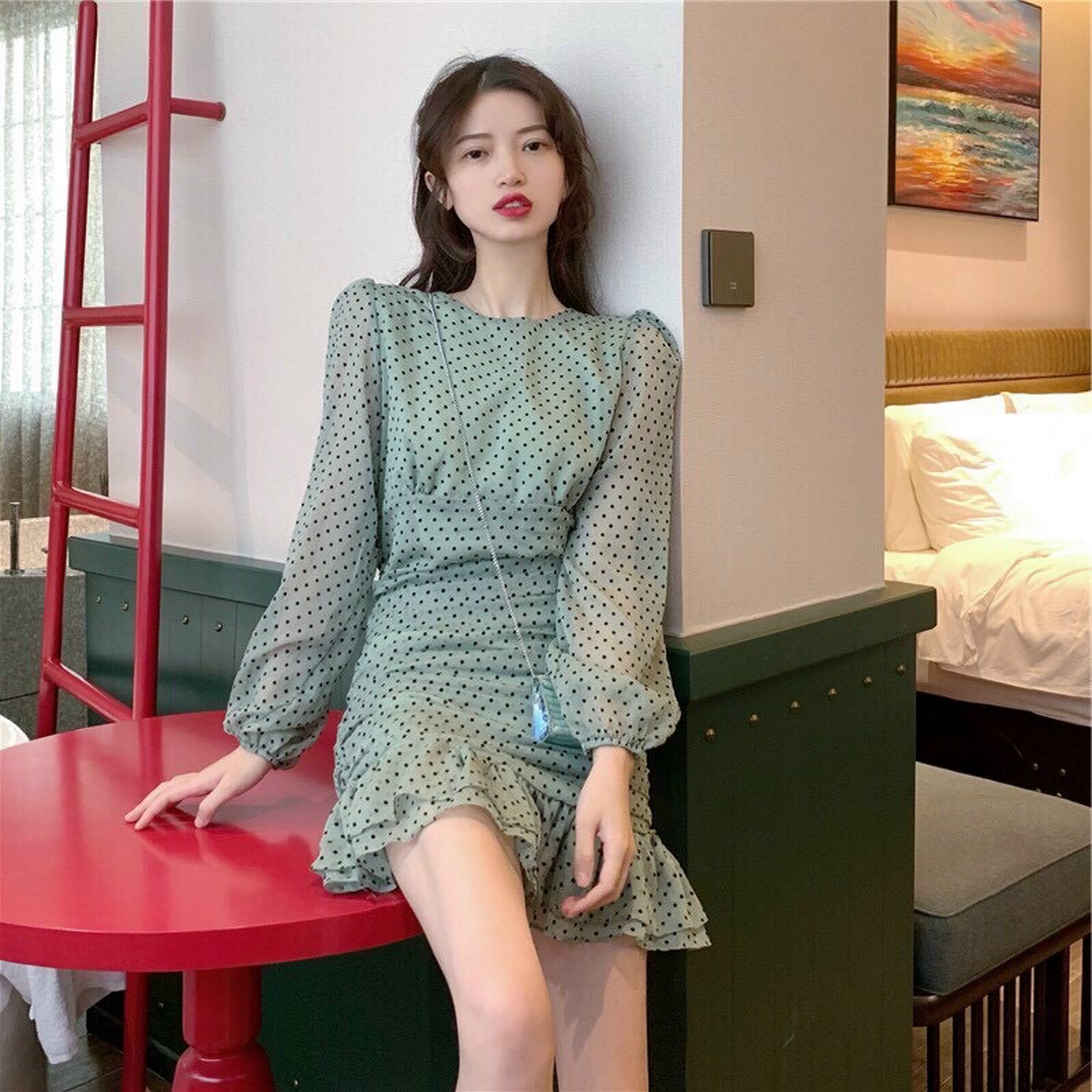 Đầm nữ chấm bi nhí tay bồng đuôi cá dễ thương