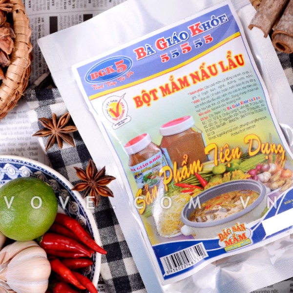 [HCM]Bột nấu lẩu mắm Bà Giáo Khỏe 5555 gói 300gr đặc sản Châu Đốc Không sử dụng hóa chất phẩm màu độc hại