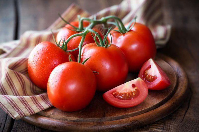 VIÊN UỐNG CÀ CHUA Tomato Plus Thái Lan dưỡng trắng da | Lazada.vn