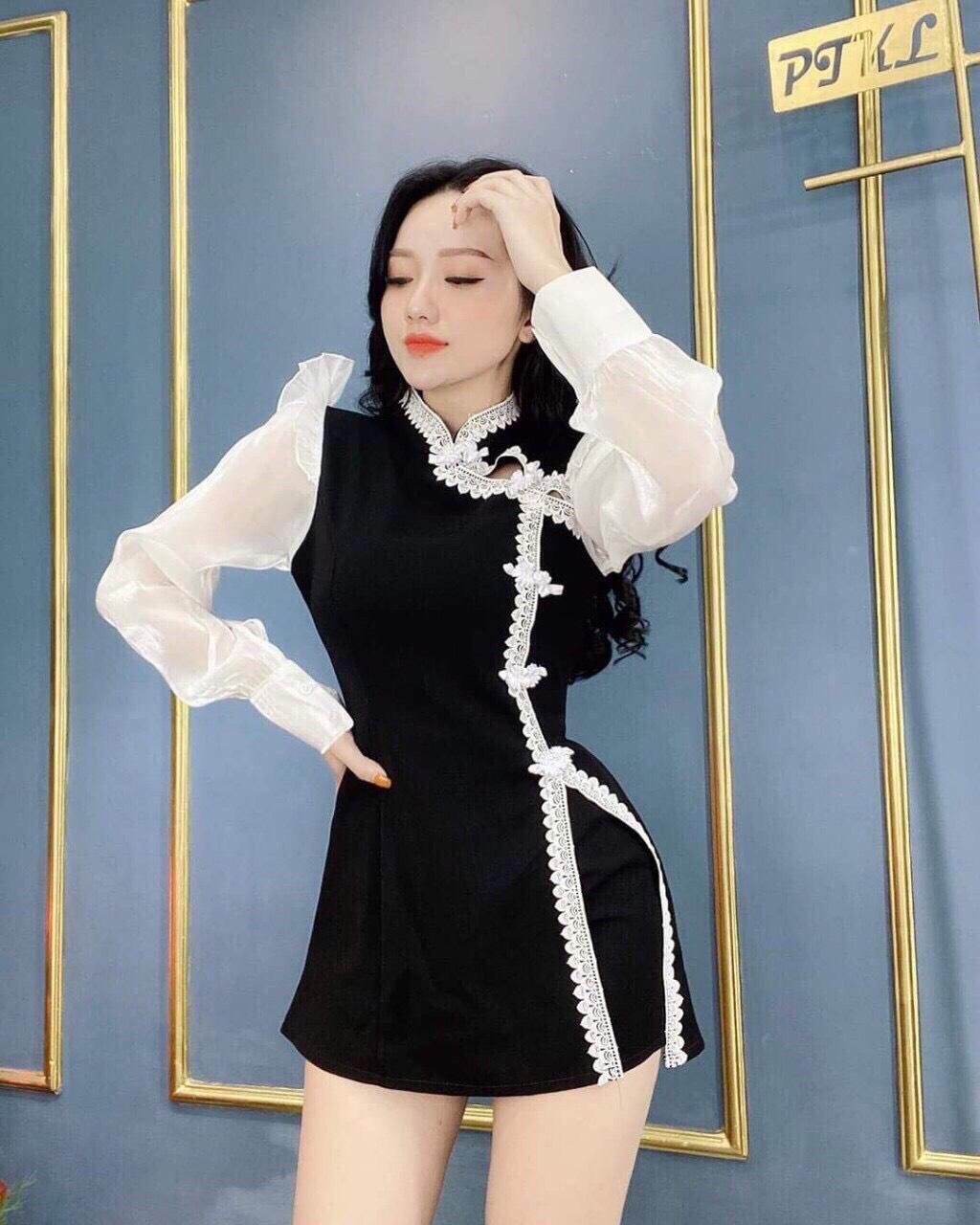 Đầm kiểu xẻ tà - ht
