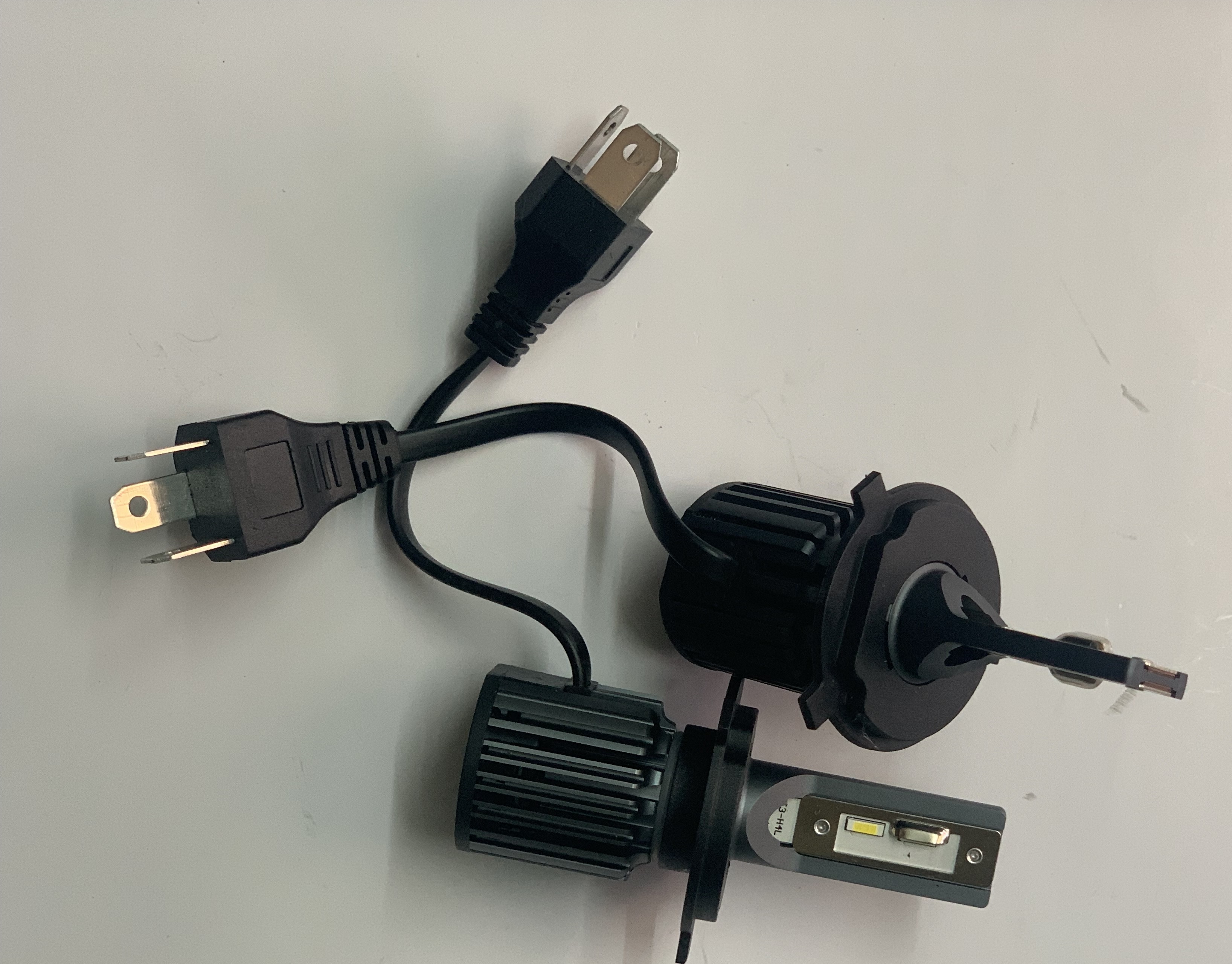 Đèn led pha/cos h4 6000k ánh sáng trắng 60w