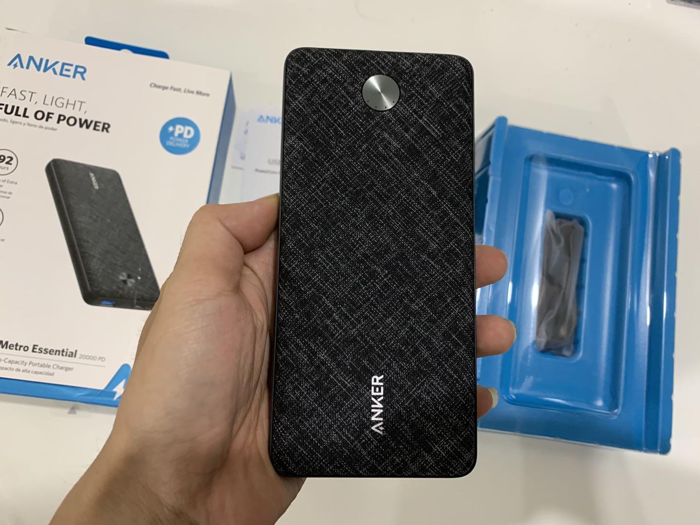 Sạc dự phòng anker powercore essential metro 20000mah pd 18w cho iphone và qc3.0 cho android - a1281