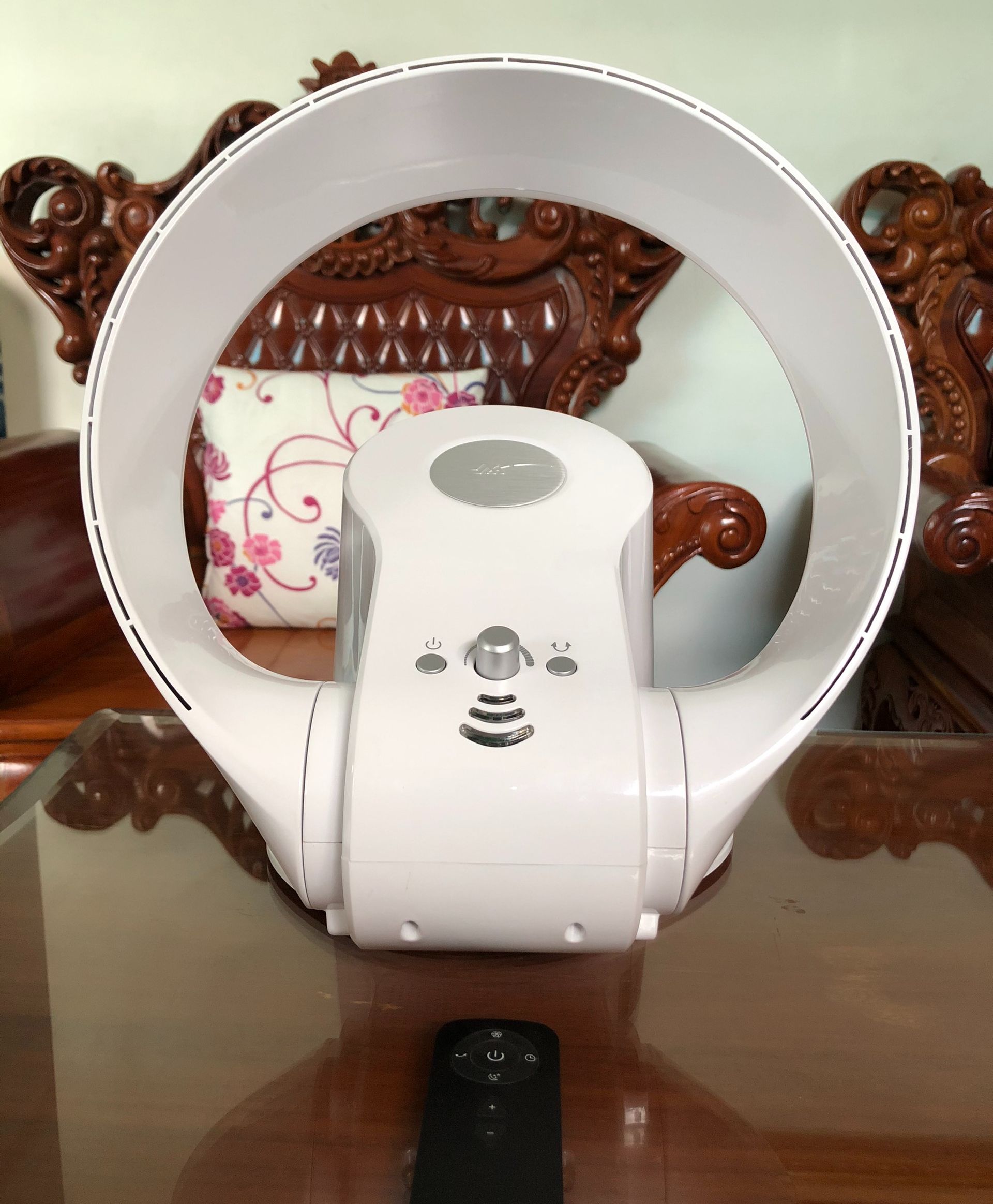 Quạt không cánh cao cấp, sang trọng- an toàn (để bàn hoặc treo tường)