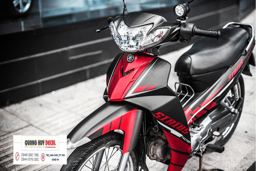 Tem trùm xe sirius đỏ đen nhám độ đẹp - Tem xe máy sirius đỏ đen thiết kế theo yêu cầu - tem trùm xe sirius đẹp, rẻ chất