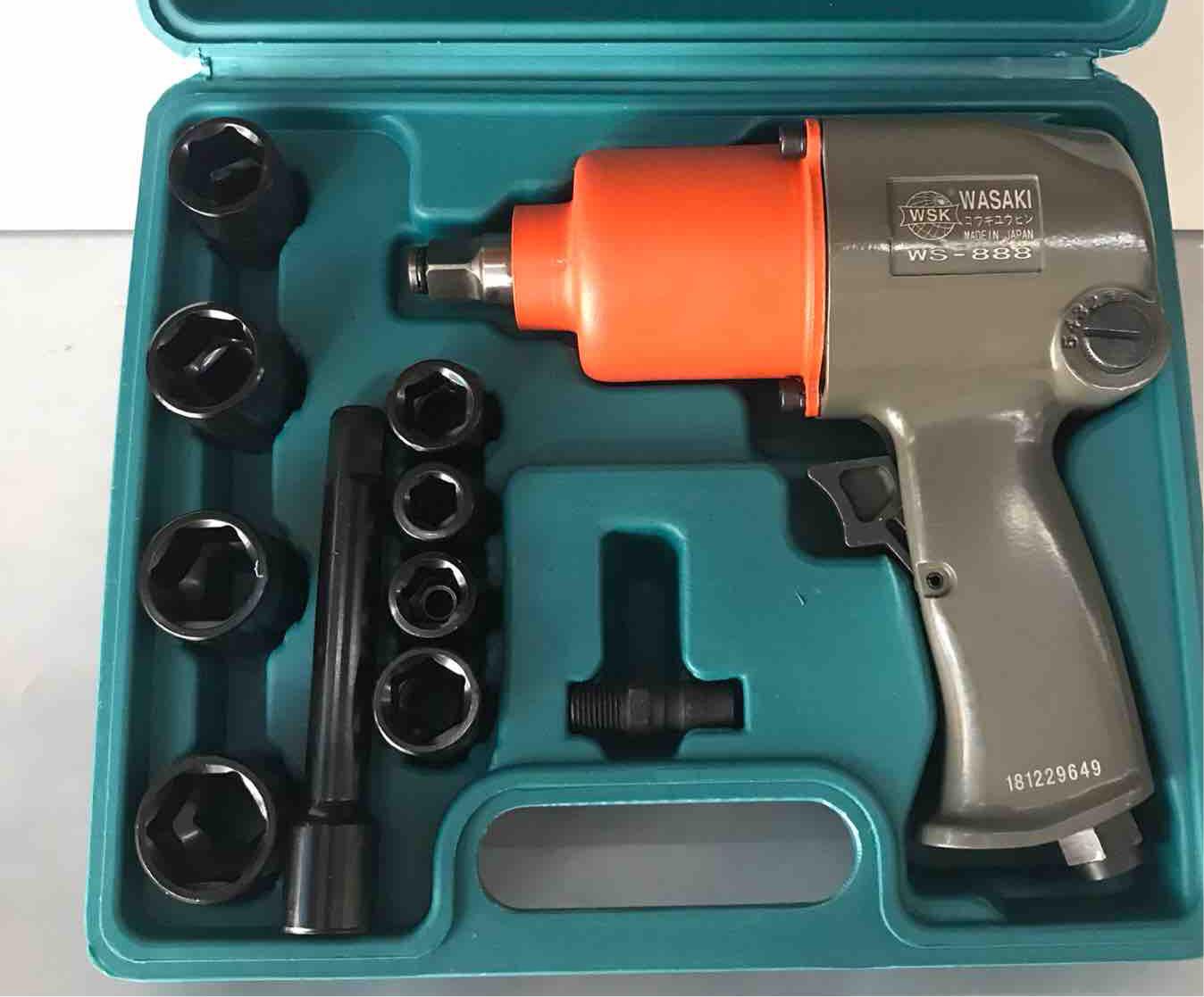 Dụng cụ mở bulong xe honda hai búa