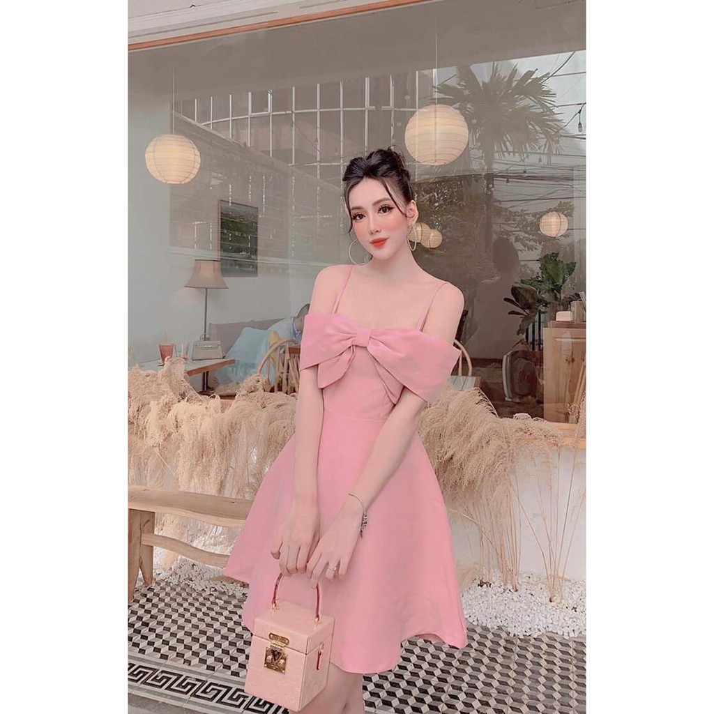 Váy xòe hở vai siêu sang chảnh