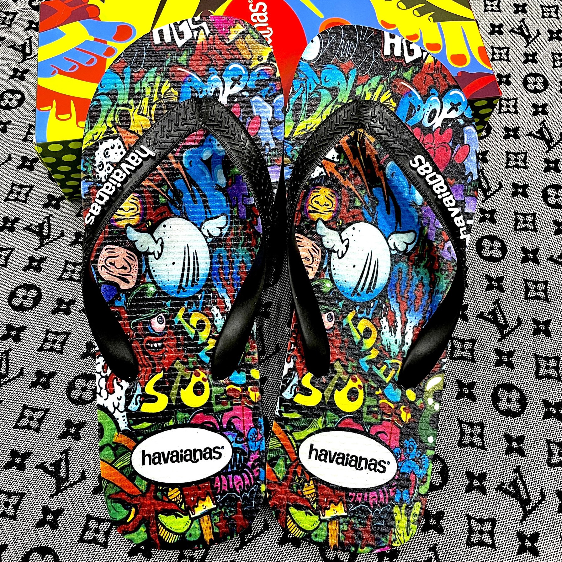 Dép kẹp xỏ ngón nam tông lào  Graffiti in 3D siêu êm chắc chắn bền bỉ hoạ tiết thời trang cá tính.