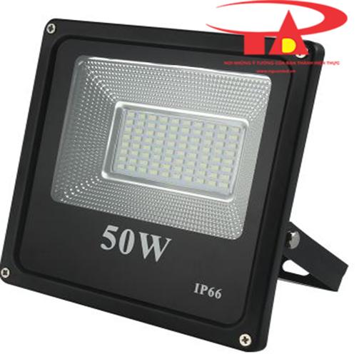 Đèn pha led 50W (NÊN MUA) vỏ đen chất lượng, siêu sáng, tiết kiệm điện, chống nước(IP66), dùng chiếu sáng sân vườn, đường phố, công viên, bến tàu, ...