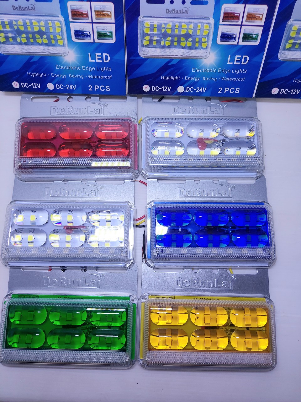  Đèn sườn ô tô ốp hông xe tải hãng DERUNLAI siêu sáng hàng loại xịn điện 12v và 24v 