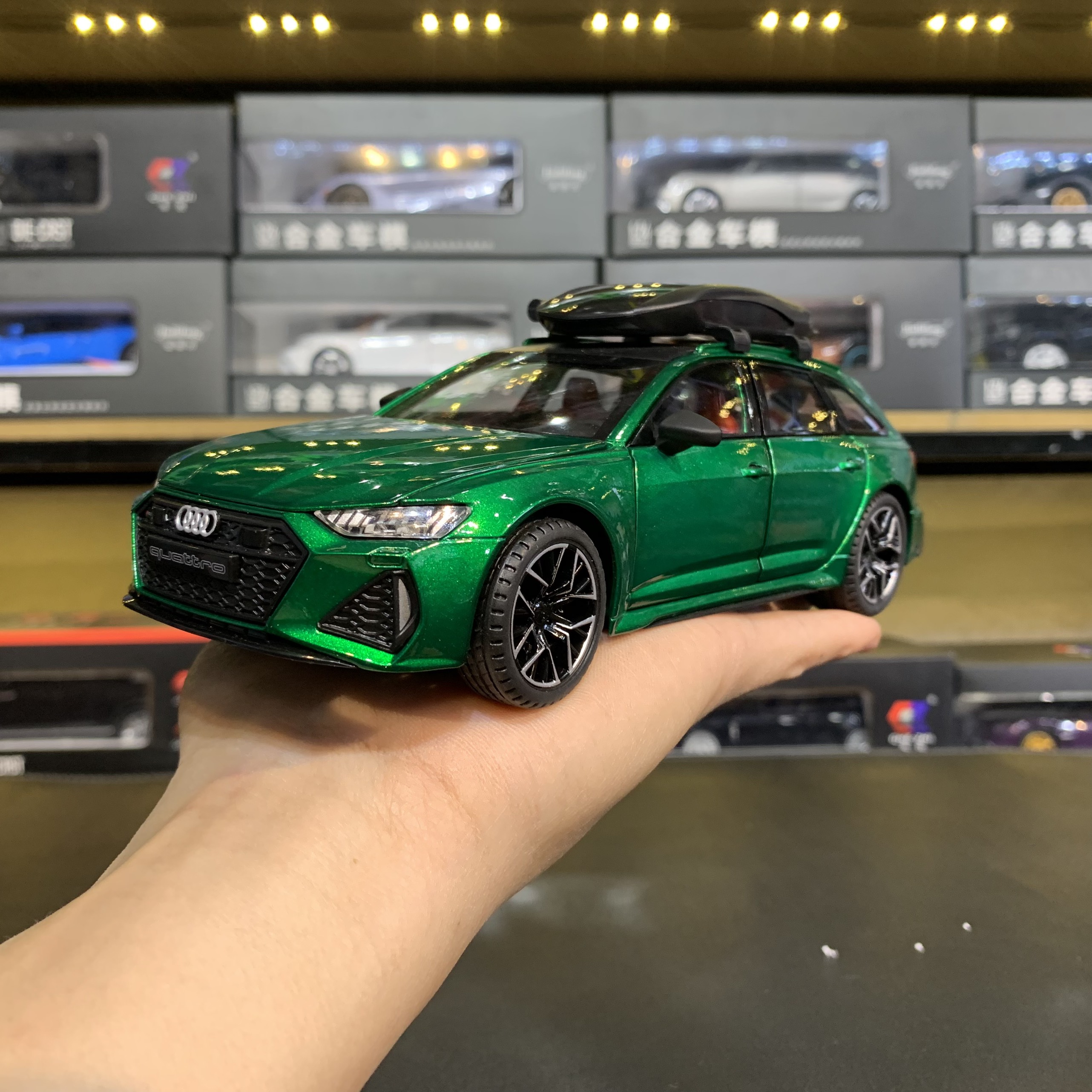 Mô hình xe audi rs6 tỉ lệ 1:24 jinlifang full 4 màu