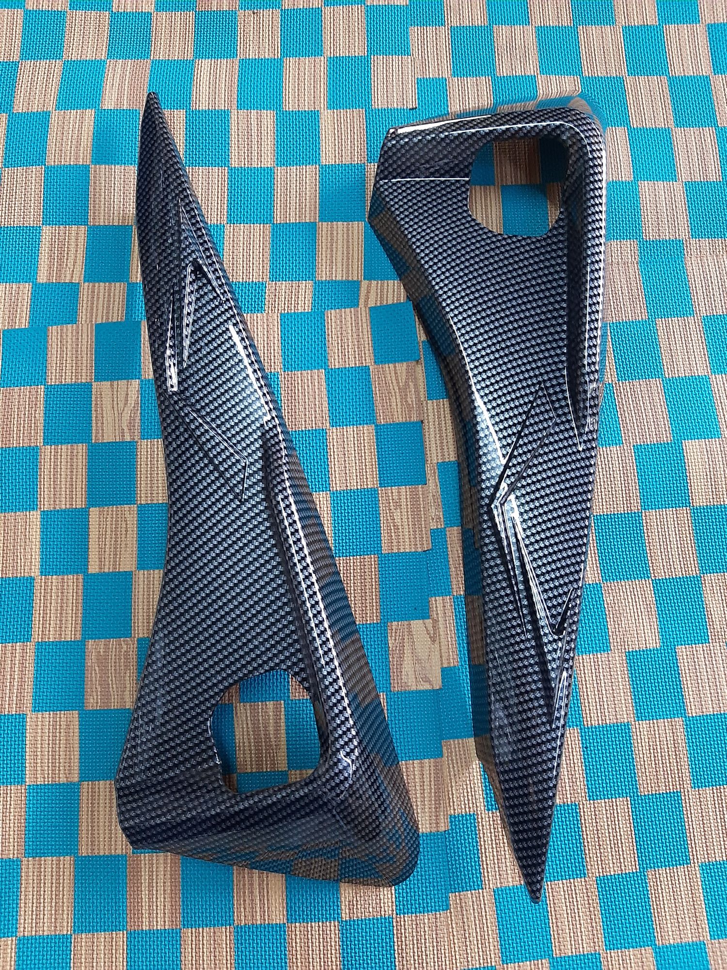 Ốp yếm xe máy nvx