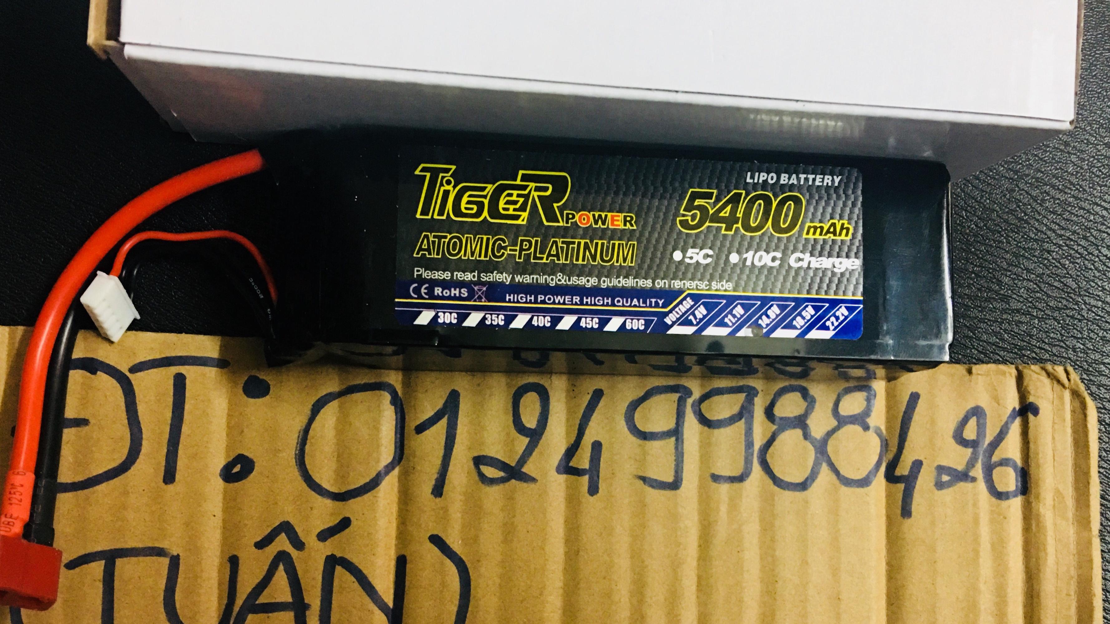 Pin lipo 4s 14.8v 5400 cho xe, tàu và flycam điều khiển 100km/h chơi đến 40p