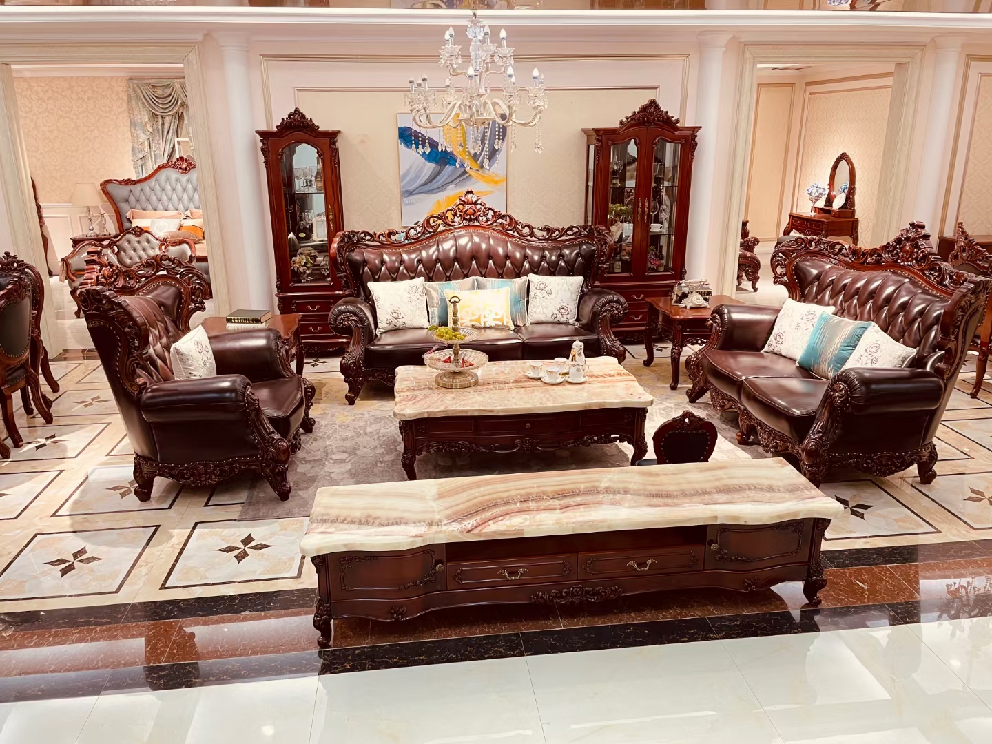 BỘ SOFA PHÒNG KHÁCH TÂN CỔ ĐIỂN GỖ GÕ BỌC DA BÒ GG9986 Giá 45,800,000 Đồng*Miễn phí vận chuyển